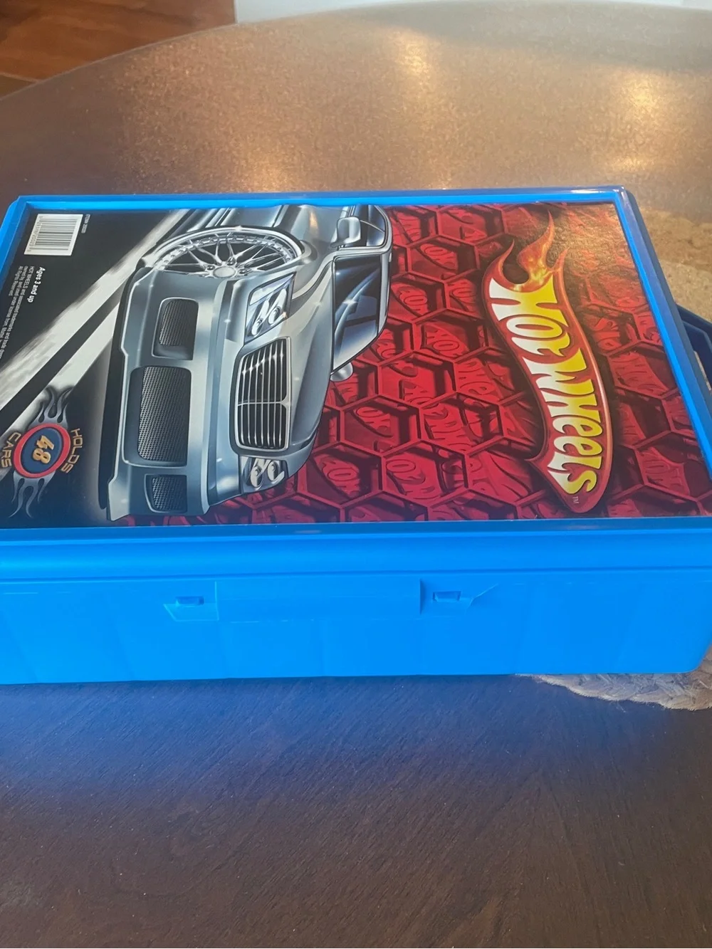 Hot Wheels 2005 48 Car Carrying Case Made In USA + 48 die cast cars & trucks